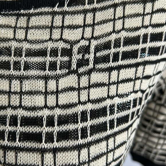 Fendi Vintage Black and Off White Knit Top and Cardigen Authentic 44 - Picture 4 of 12